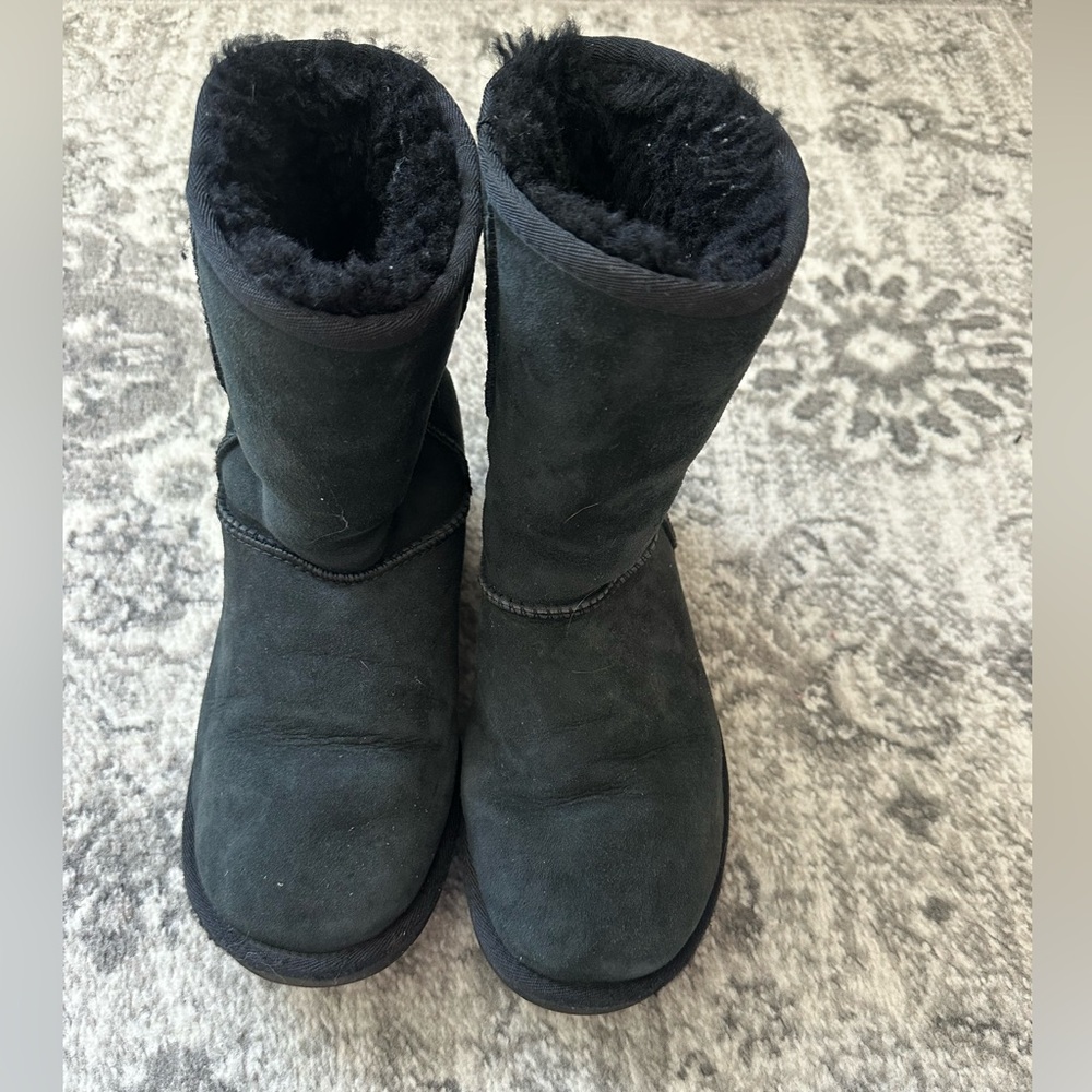 UGG Boots - women’s size 6
